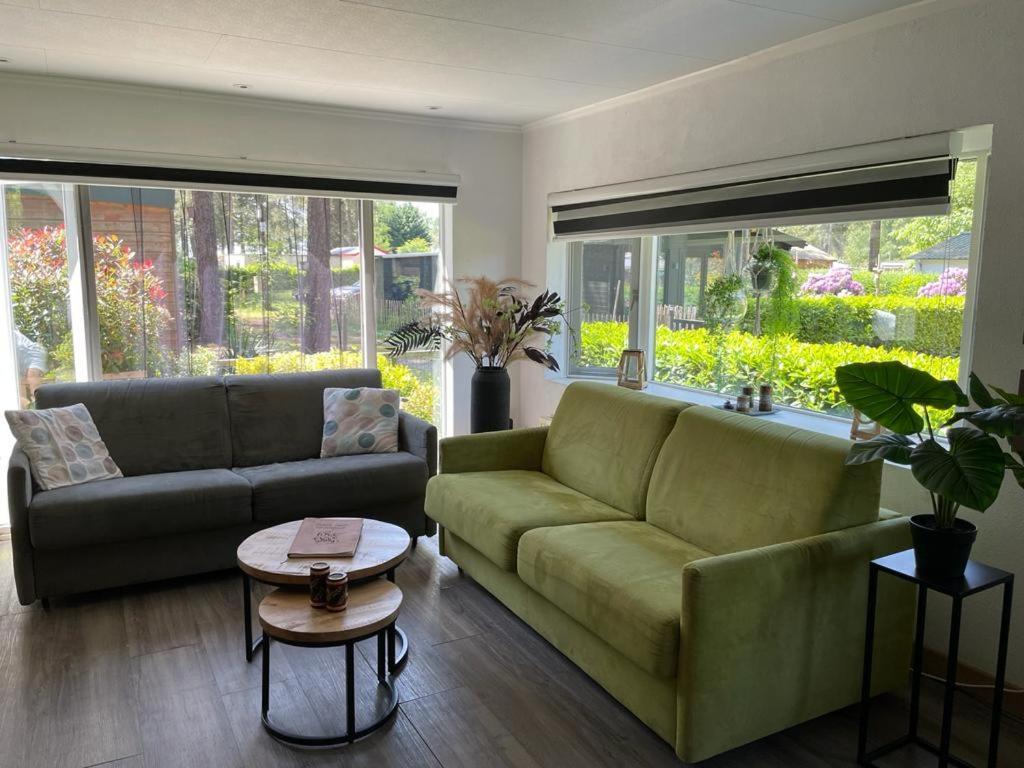 Luxe Vakantiehuis In Het Bos Overbroek 외부 사진